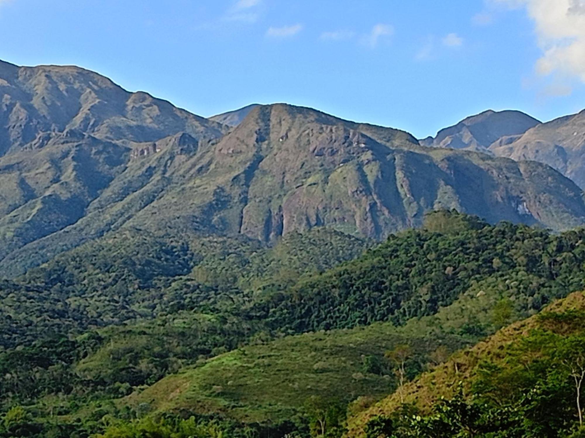 Sitio Vista Da Serra Lavrinhas Exteriör bild