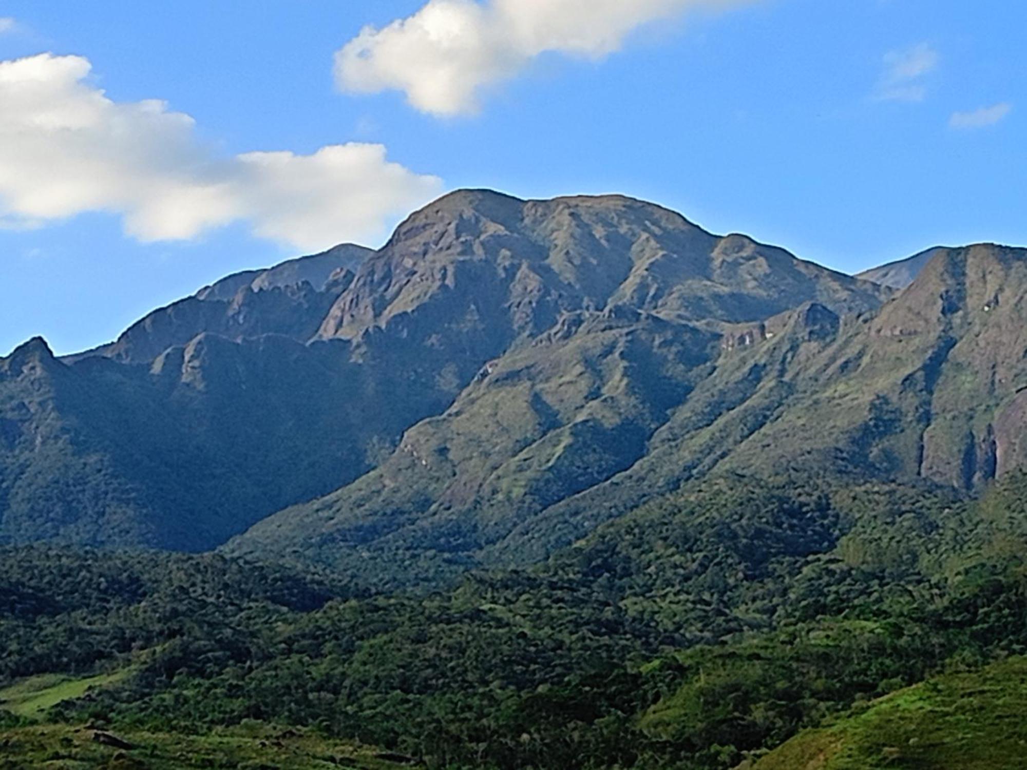 Sitio Vista Da Serra Lavrinhas Exteriör bild